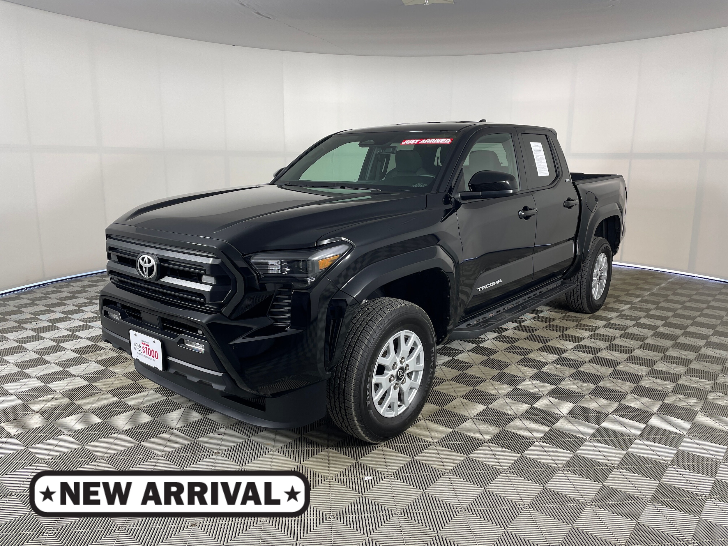 2025 Toyota Tacoma SR5 4x4 Double Cab Long Bed's photo