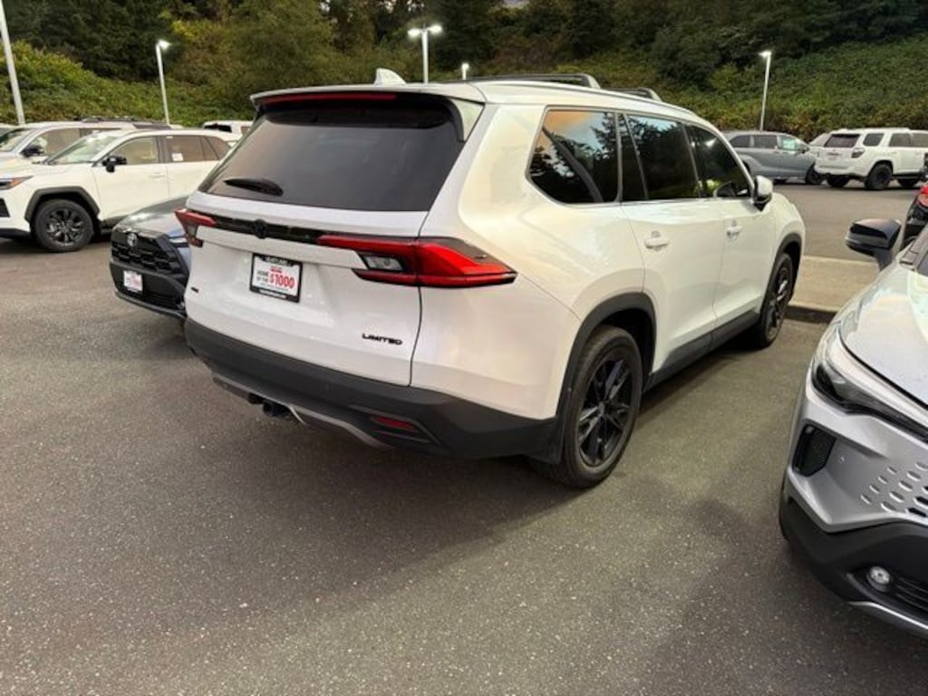 Used 2024 Toyota Grand Highlander Limited SUV