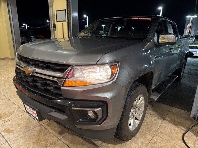 2022 Chevrolet Colorado LT photo 3