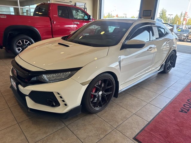 2019 Honda Civic Type R Touring Hatchback photo 3