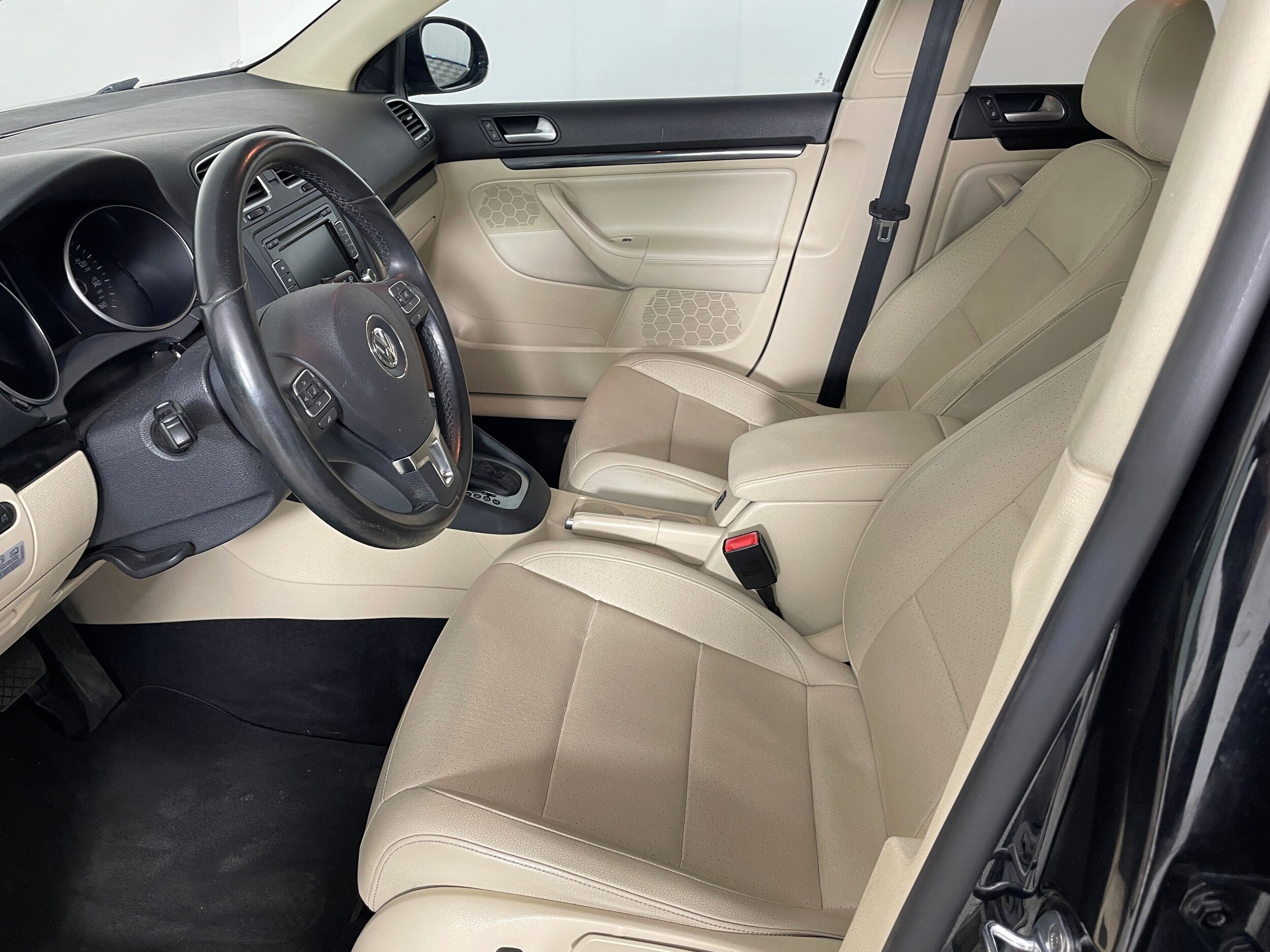 3VWPL7AJ0EM627563