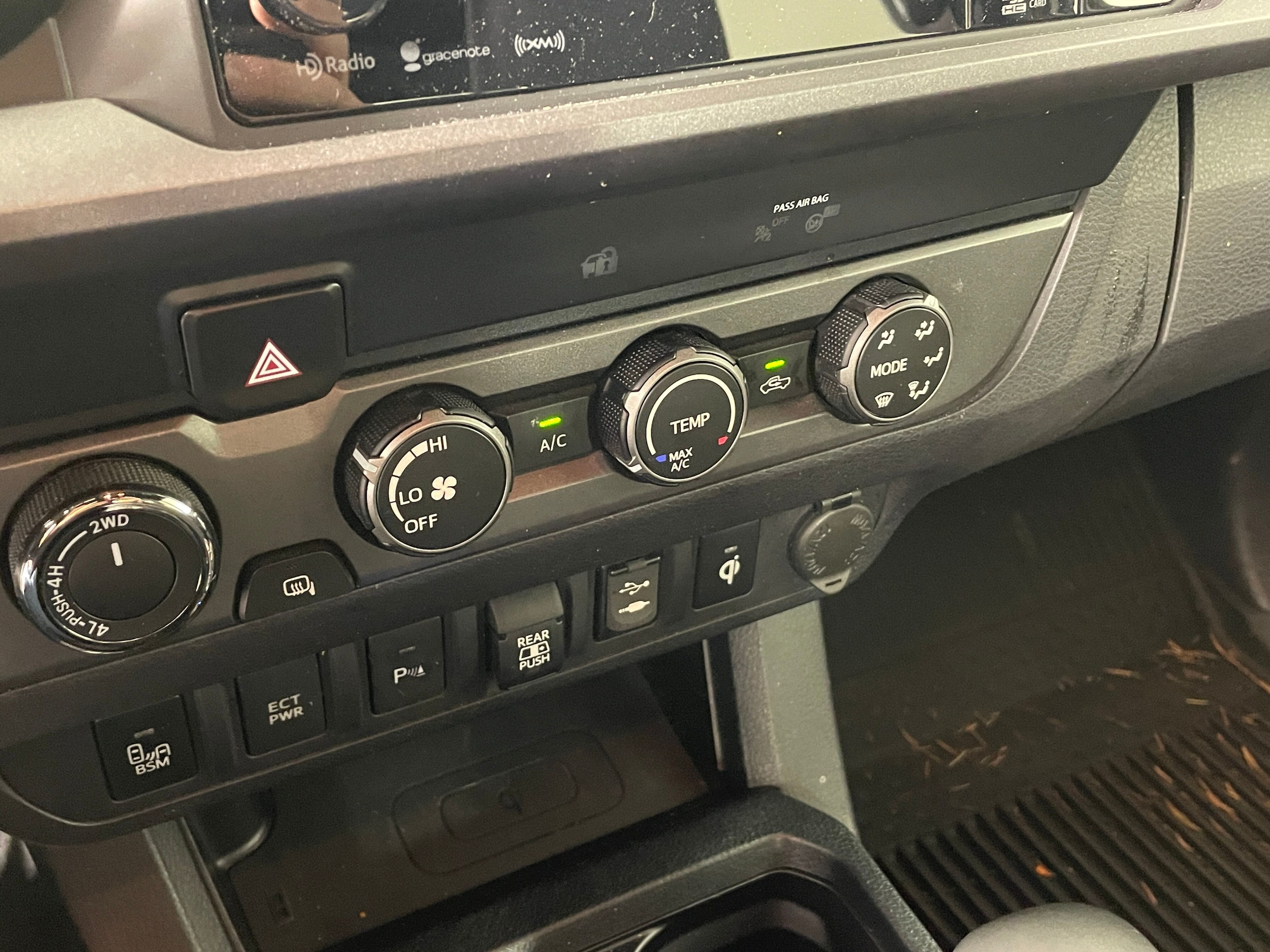 2019 Toyota Tacoma TRD Off Road V6 photo 5