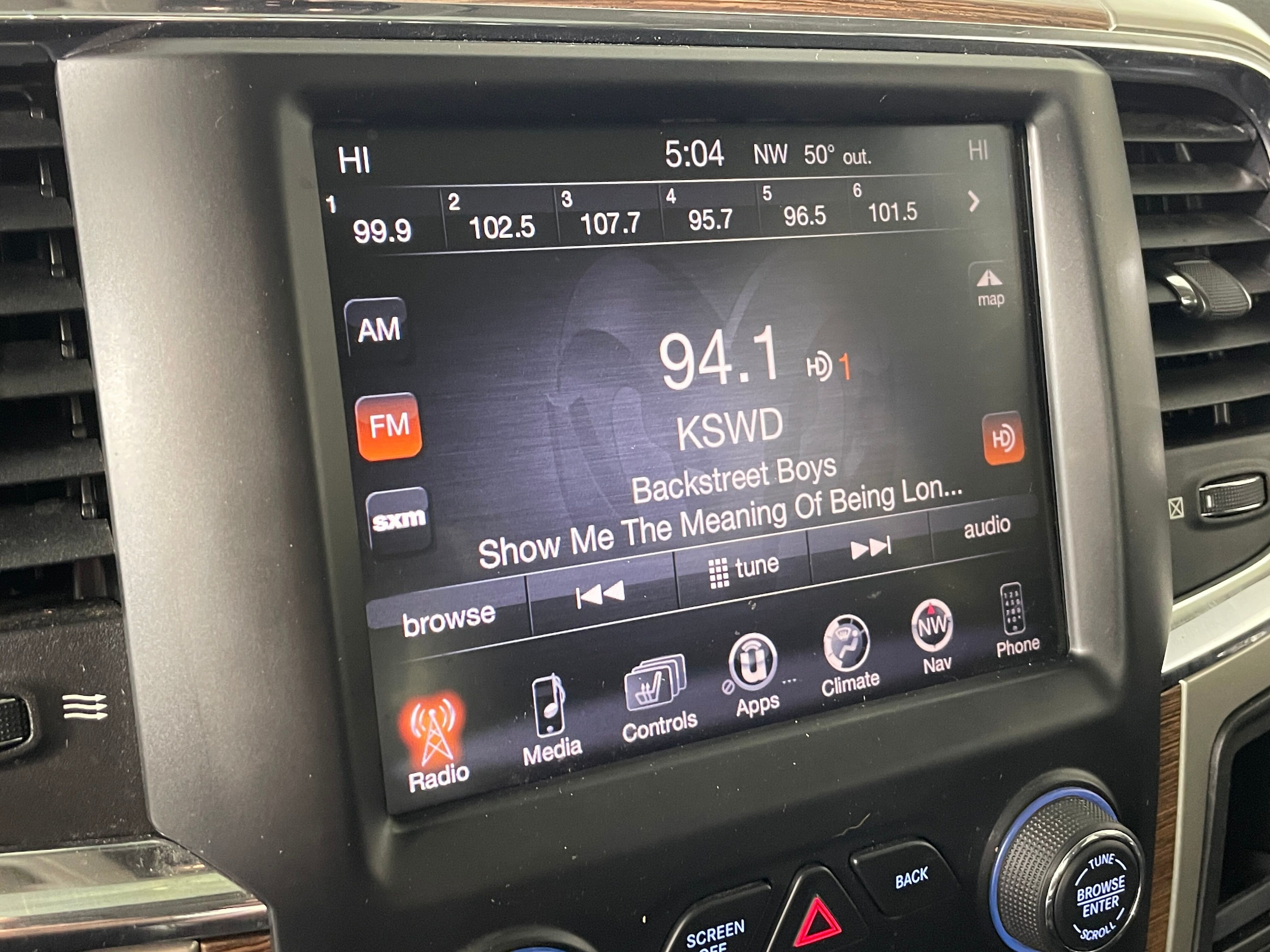 2014 Ram 1500 Laramie 5.7L V8 HEMI MDS VVT photo 6