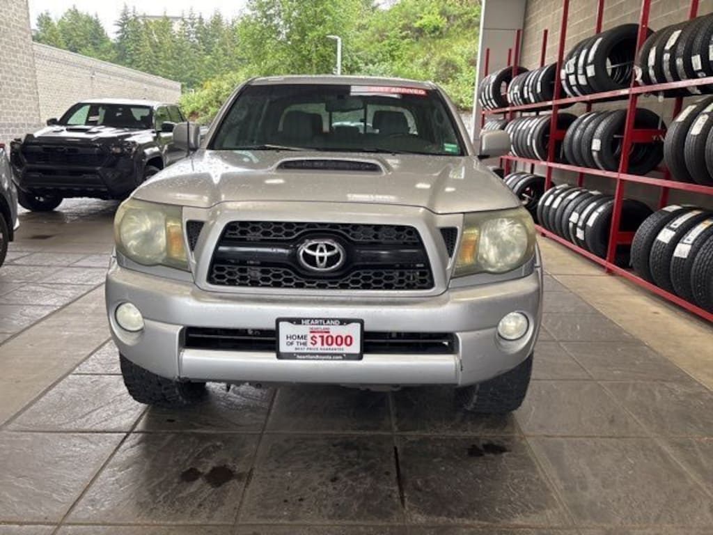 Used 2011 Toyota Tacoma Base V6 Truck Double Cab