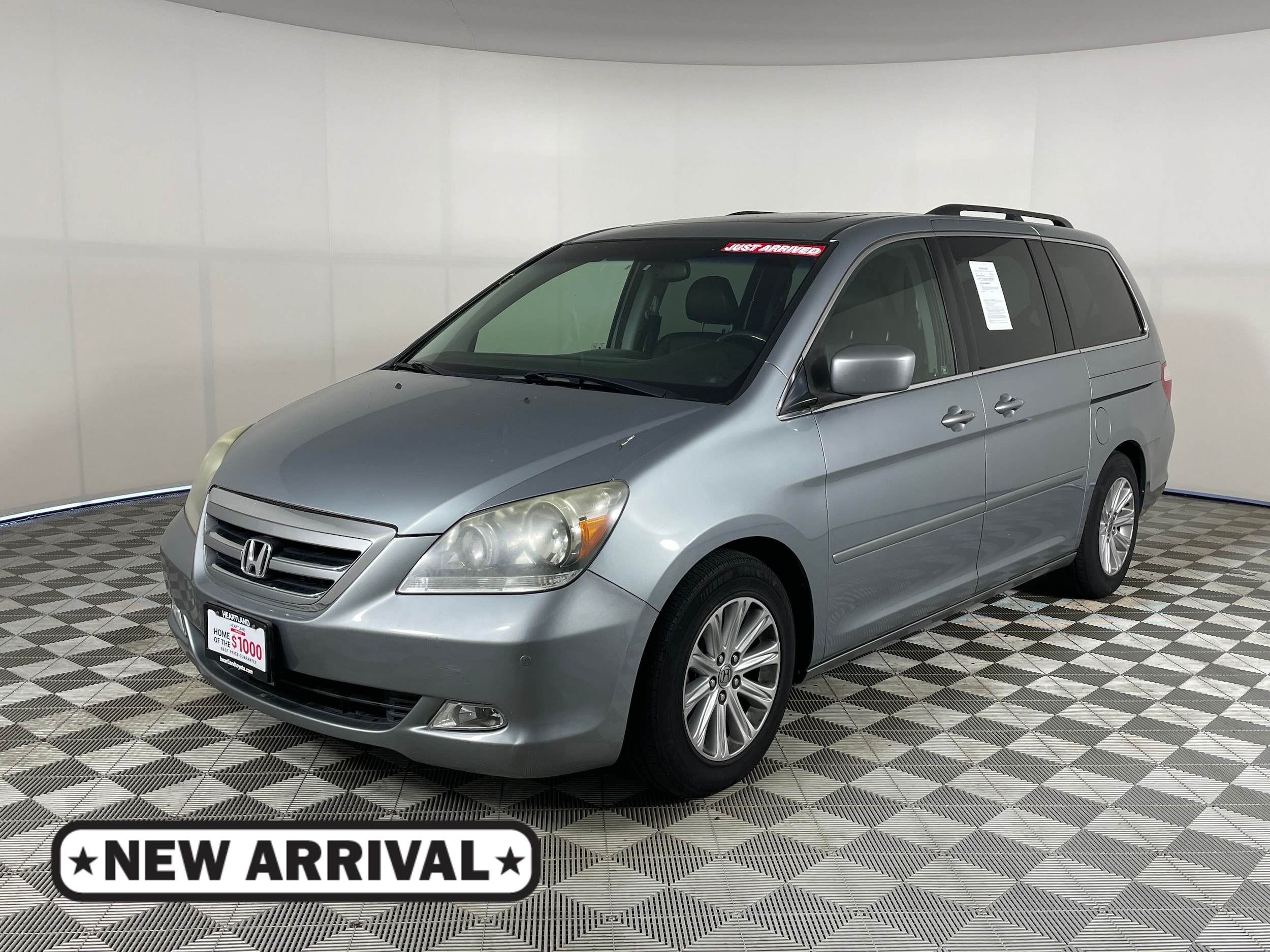2007 Honda Odyssey Touring w/ DVD RES and Navigation's photo