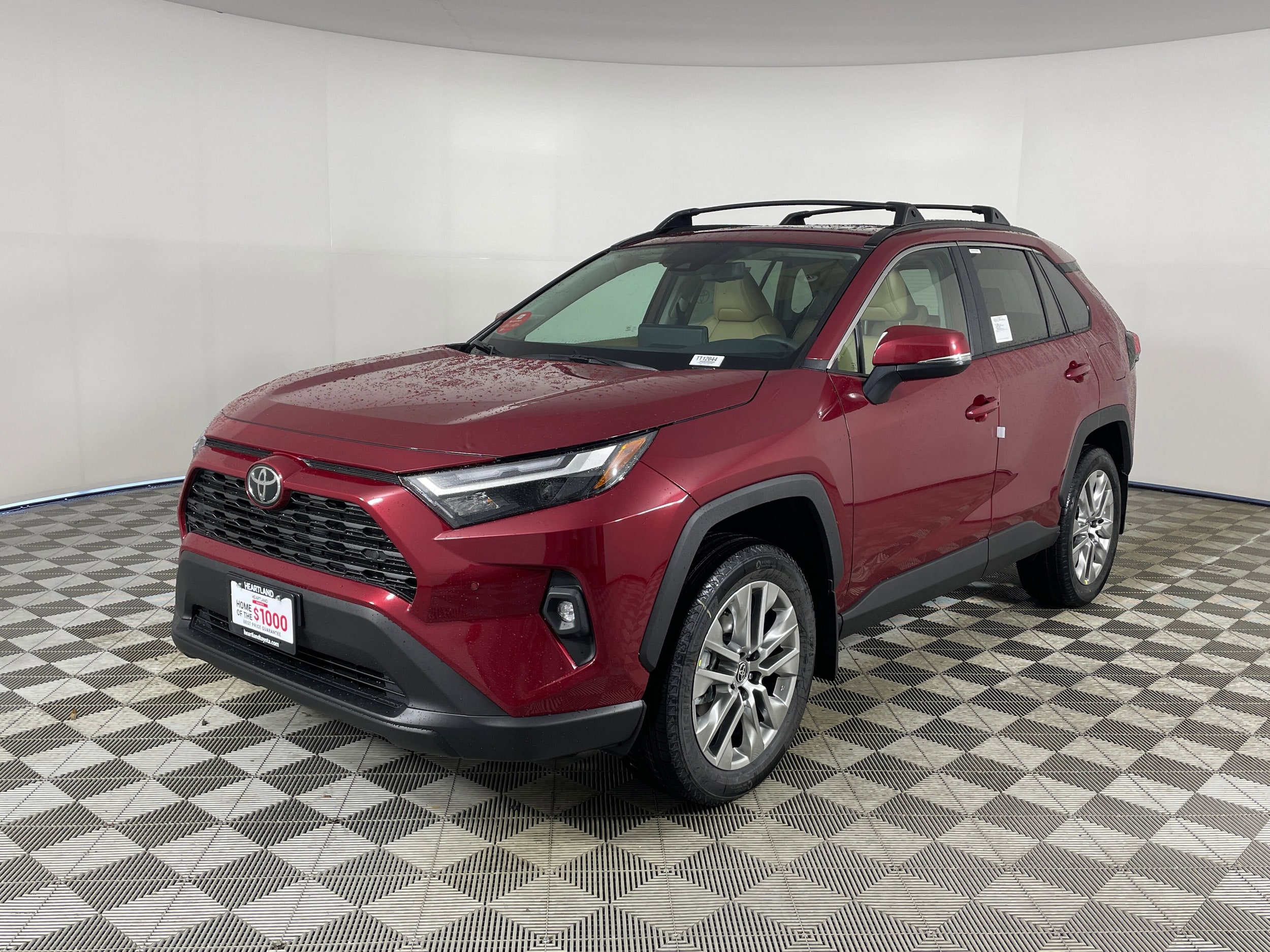 2025 Toyota RAV4 XLE Premium's photo
