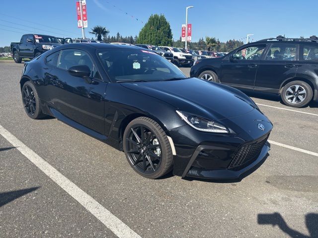 2024 Toyota GR86 Premium photo 3