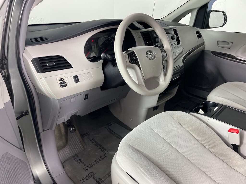 Used 2014 Toyota Sienna LE Van
