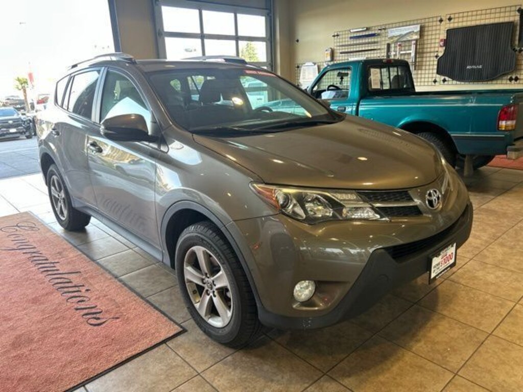Used 2015 Toyota RAV4 XLE SUV