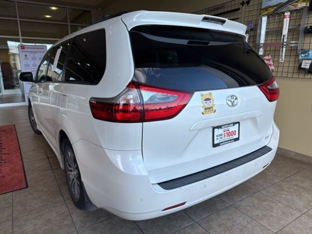 Used 2020 Toyota Sienna XLE 8 Passenger Van