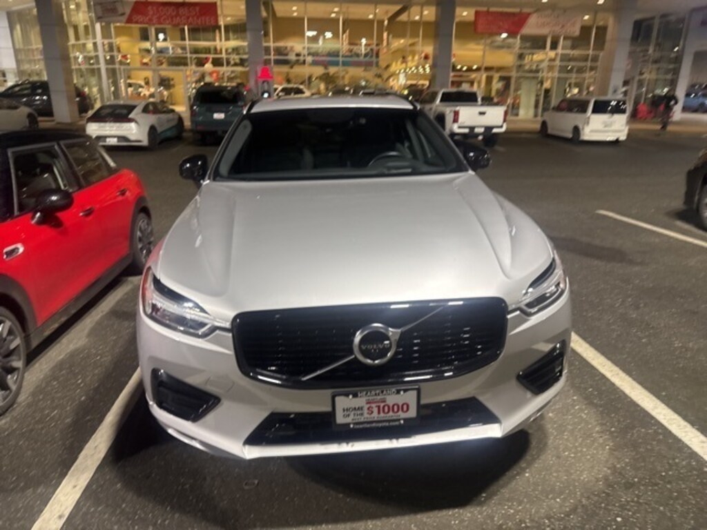 Used 2021 Volvo XC60 Recharge Plug-In Hybrid T8 R-Design SUV