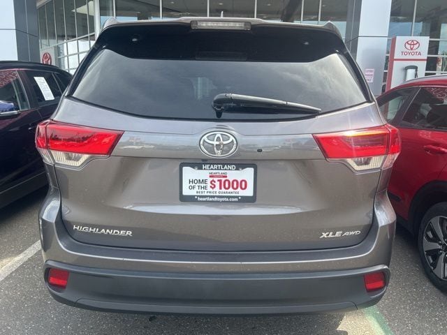 2019 Toyota Highlander XLE V6 photo 4