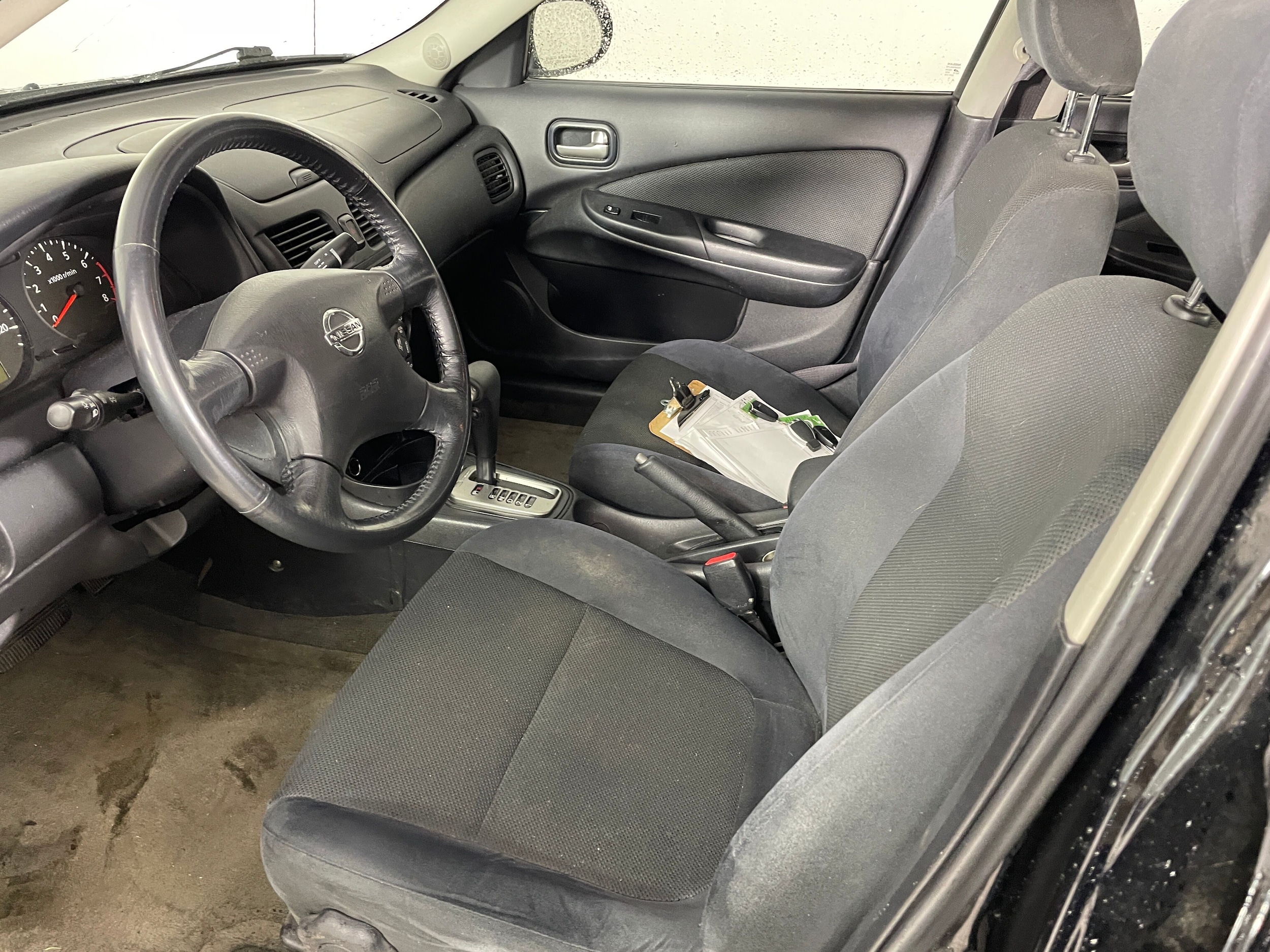 2005 Nissan Sentra 1.8S photo 2