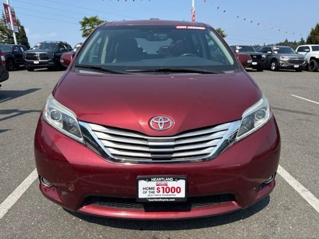 Used 2015 Toyota Sienna XLE Van