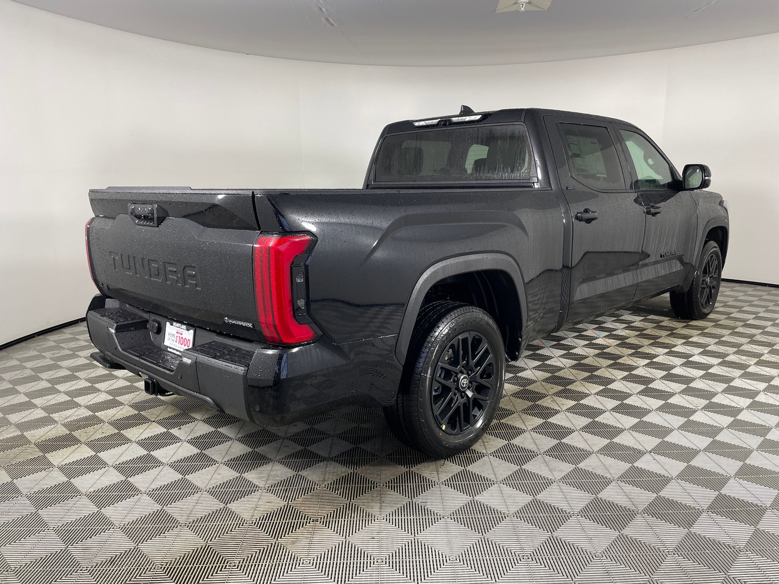 2026 Toyota Tundra Limited - Photo 6