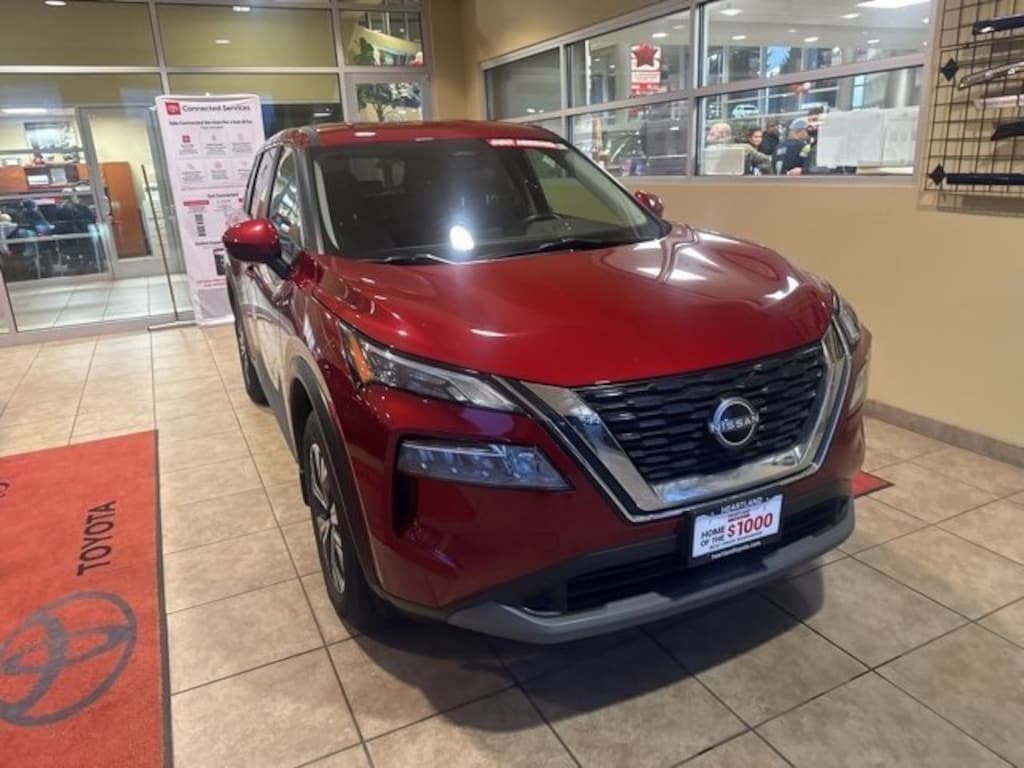Used 2022 Nissan Rogue SV SUV