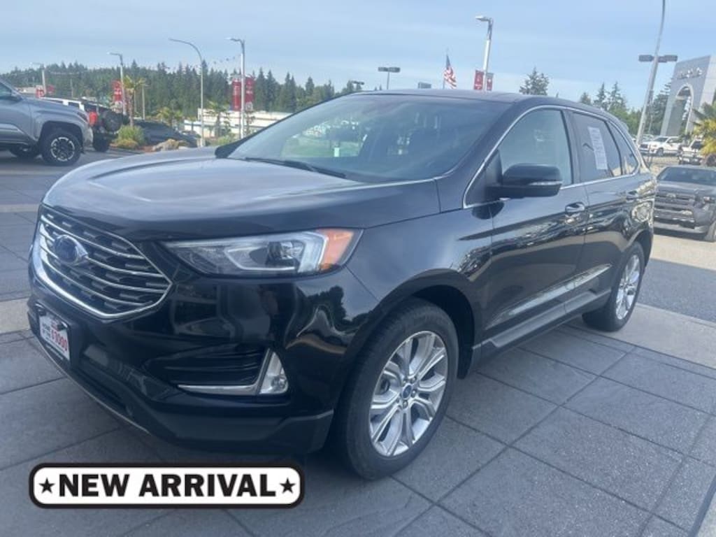 Used 2021 Ford Edge Titanium SUV
