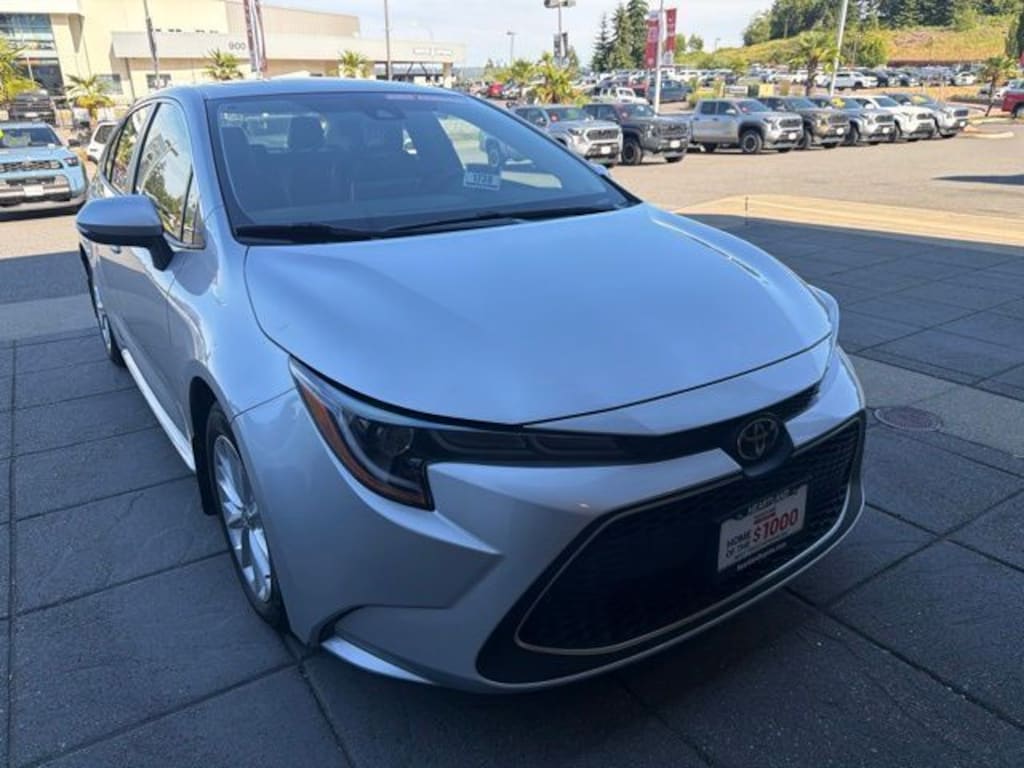 Used 2022 Toyota Corolla XLE Sedan
