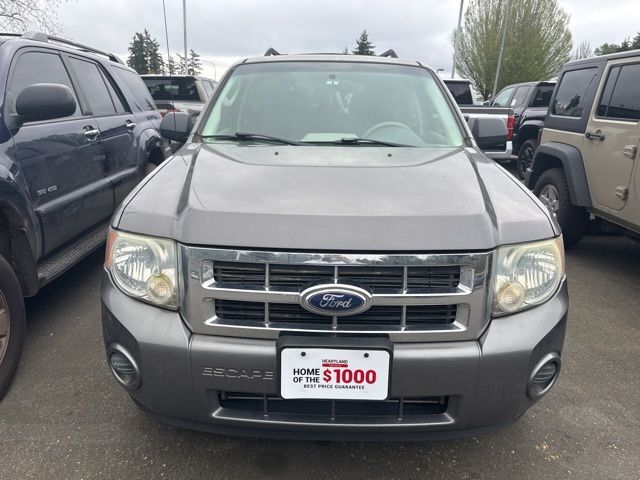2010 Ford Escape XLS photo 2