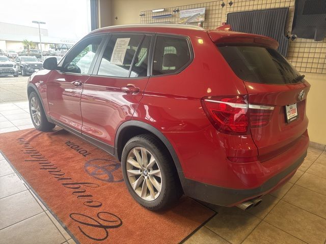 2017 BMW X3 sDrive28i photo 4