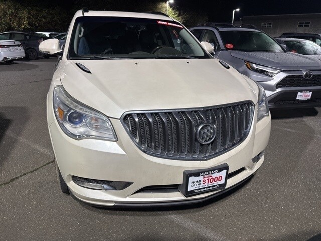2015 Buick Enclave Leather photo 2