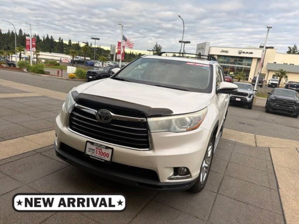Used 2016 Toyota Highlander Limited Platinum V6 SUV