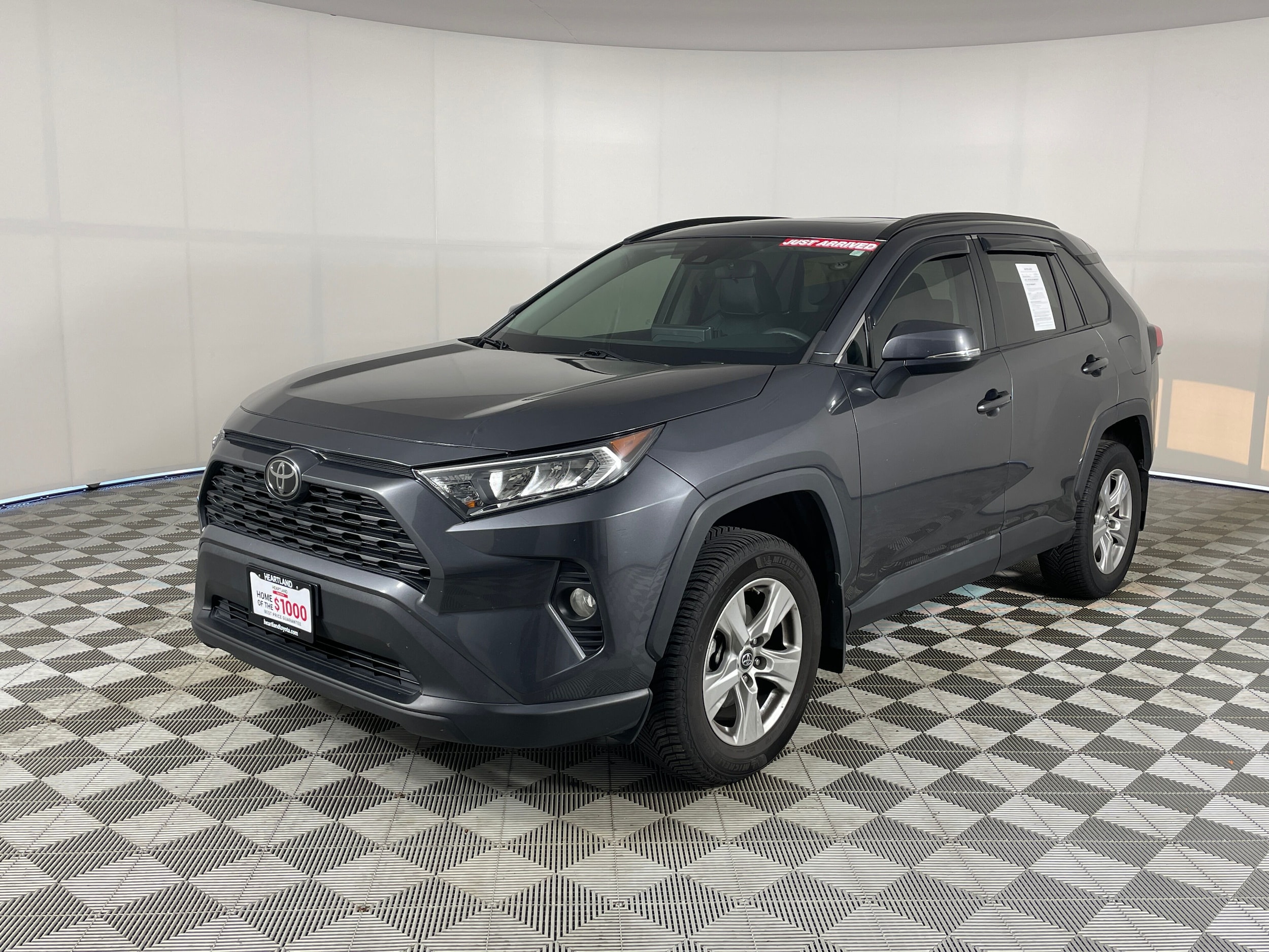 2019 Toyota RAV4 SUV 