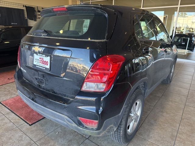 2017 Chevrolet Trax LS photo 5