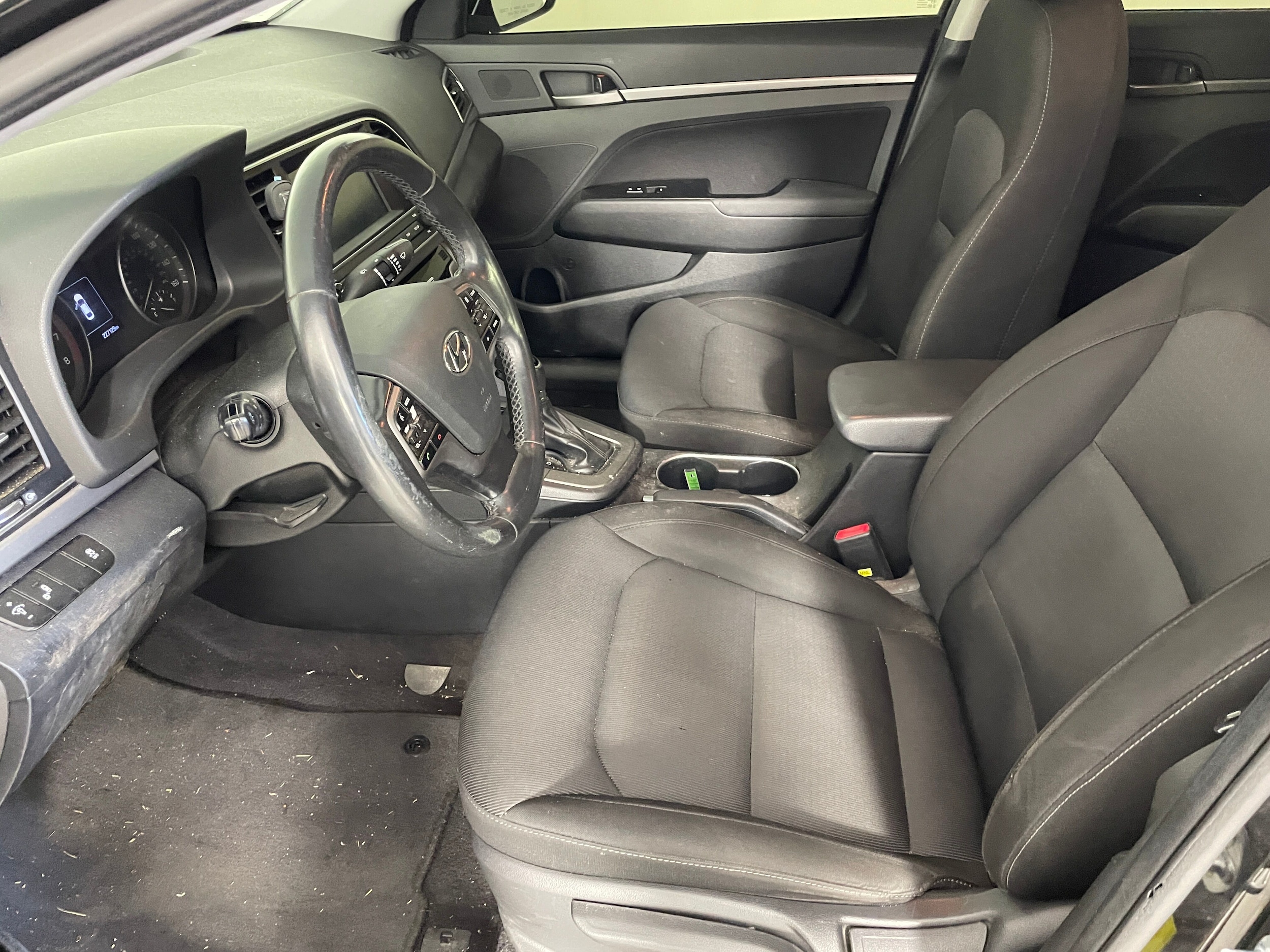 Used 2018 Hyundai Elantra Value Edition with VIN KMHD84LF5JU619670 for sale in Bremerton, WA