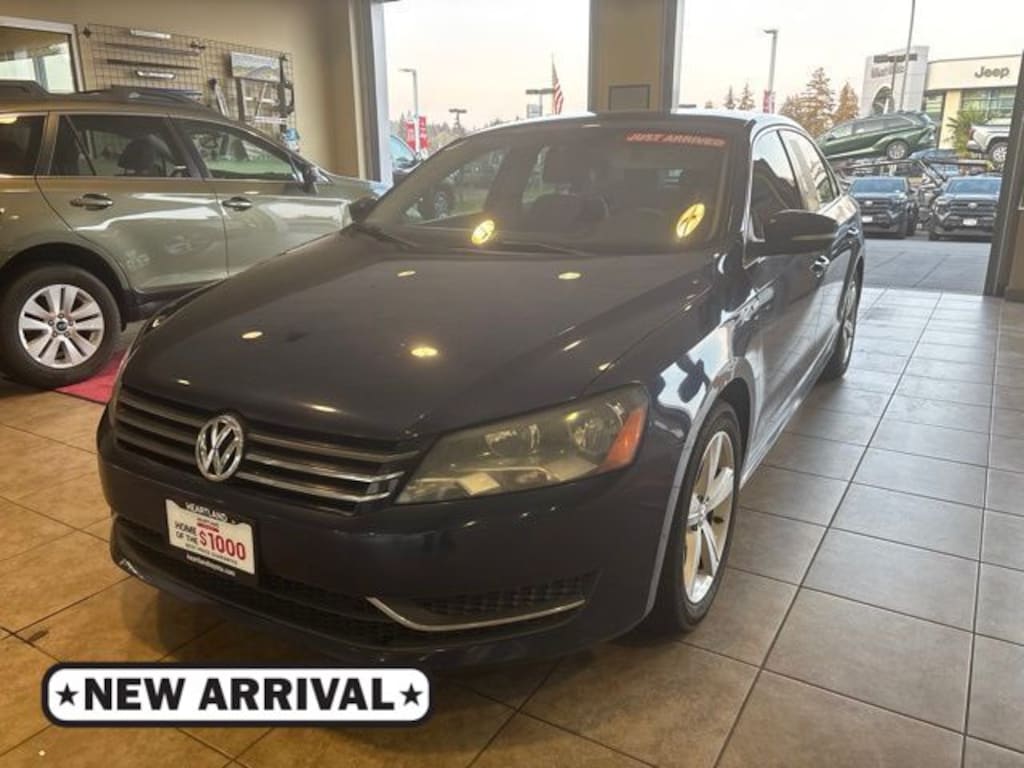 Used 2014 Volkswagen Passat 1.8T Sedan
