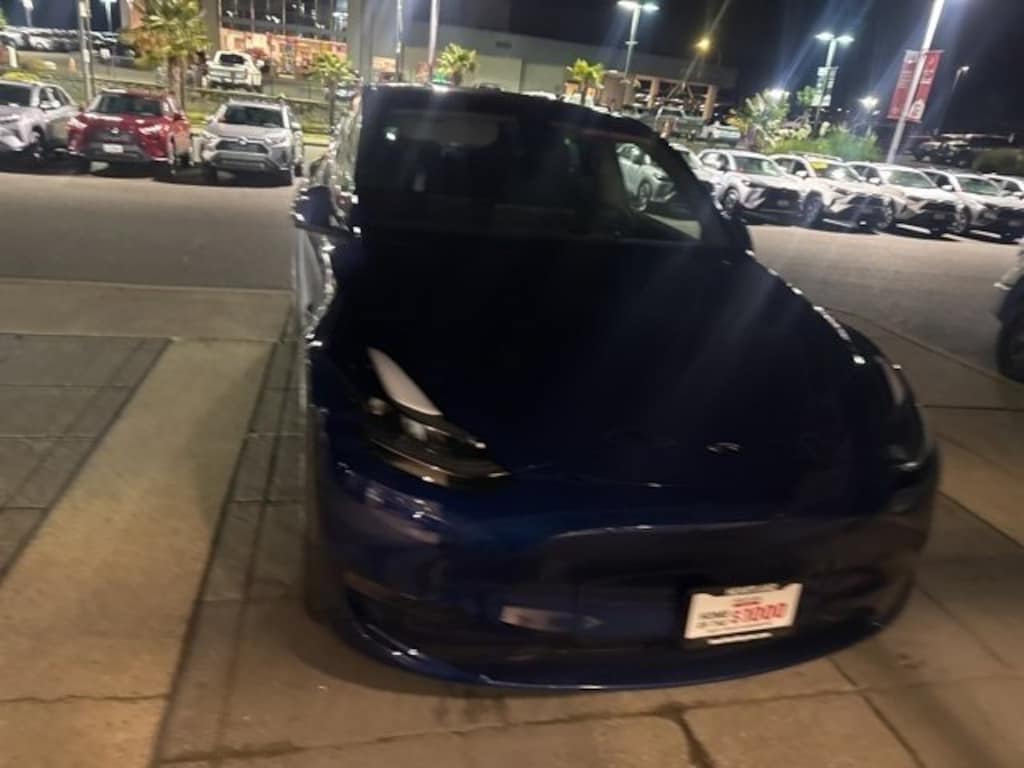 Used 2024 Tesla Model Y SUV