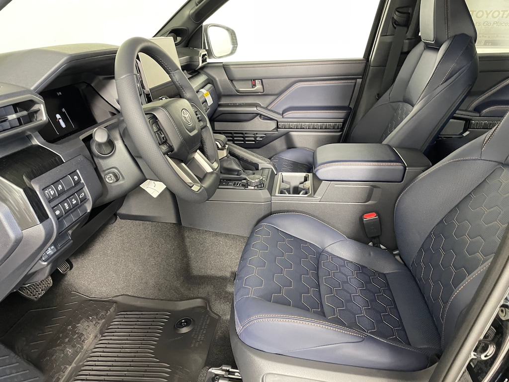 New 2026 Toyota 4Runner i-FORCE MAX Platinum SUV
