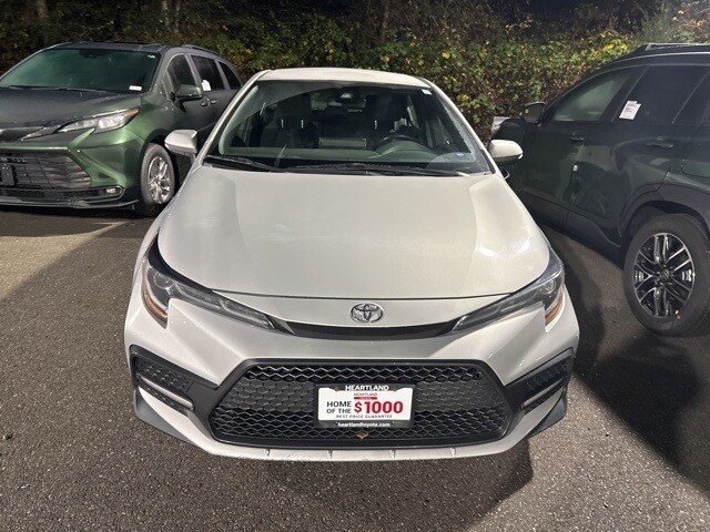 2021 Toyota Corolla SE photo 2