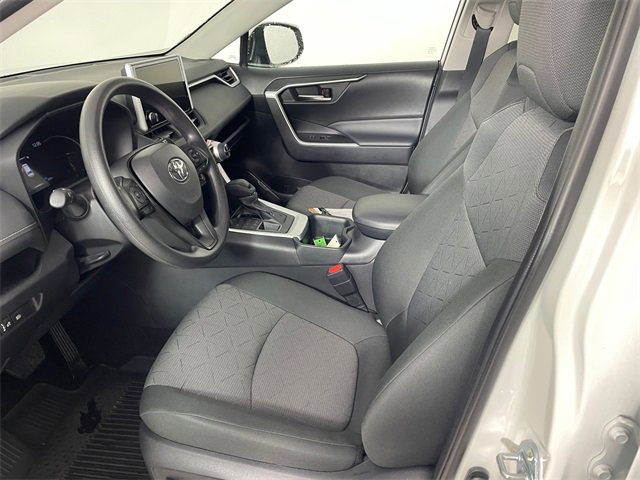 Used 2025 Toyota RAV4 XLE with VIN 2T3P1RFV7SC533997 for sale in Kansas City