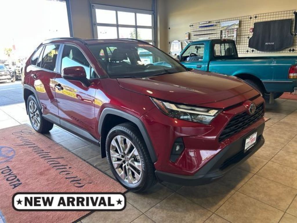 Used 2025 Toyota RAV4 XLE Premium SUV