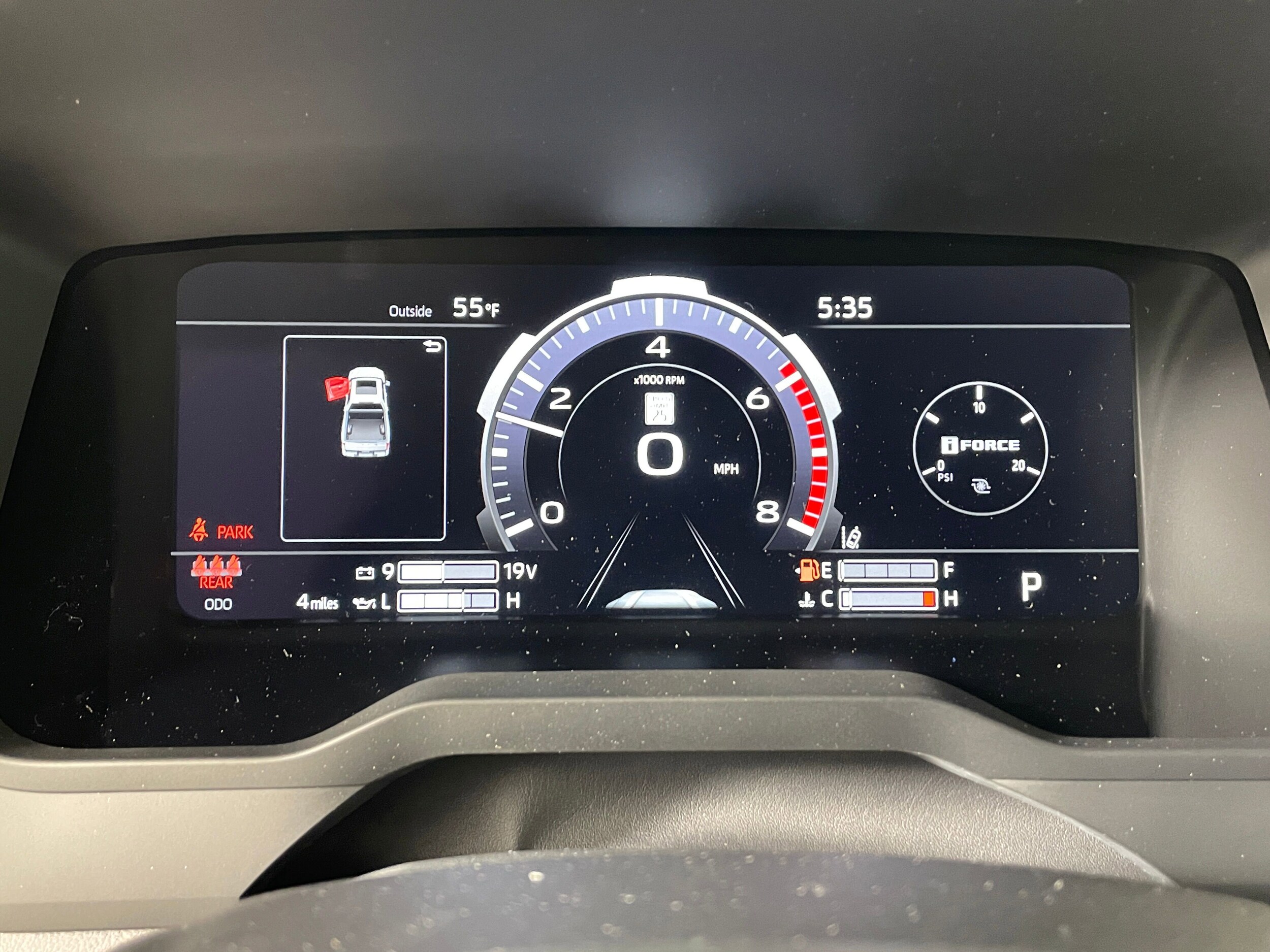 2026 Toyota Tundra Platinum CrewMax photo 3