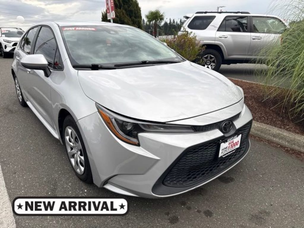 Used 2020 Toyota Corolla LE Sedan