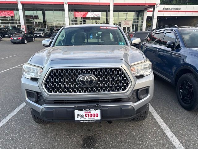 2018 Toyota Tacoma SR photo 2