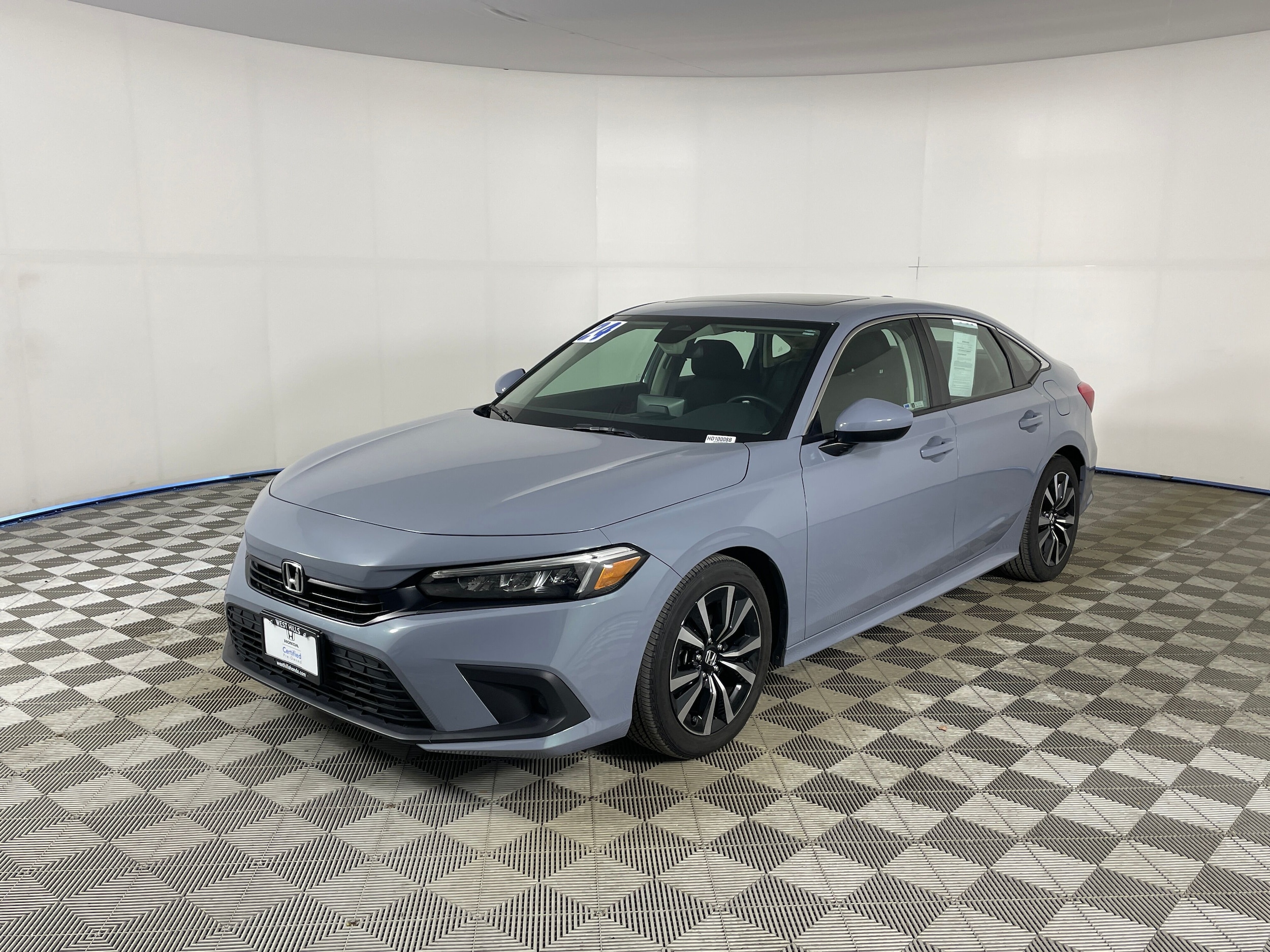 2024 Honda Civic EX CVT's photo