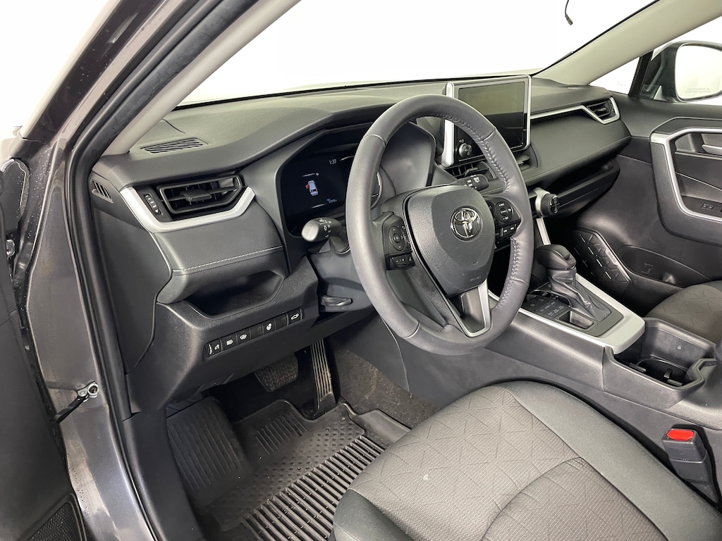 Used 2023 Toyota RAV4 XLE SUV