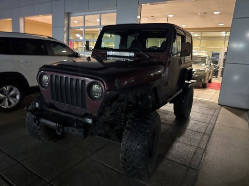 Used 2001 Jeep Wrangler Sahara SUV