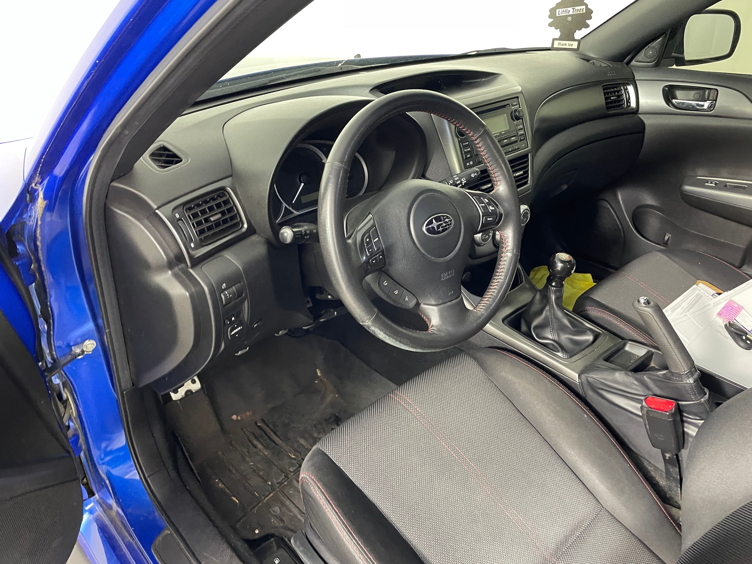 2011 Subaru Impreza photo 3