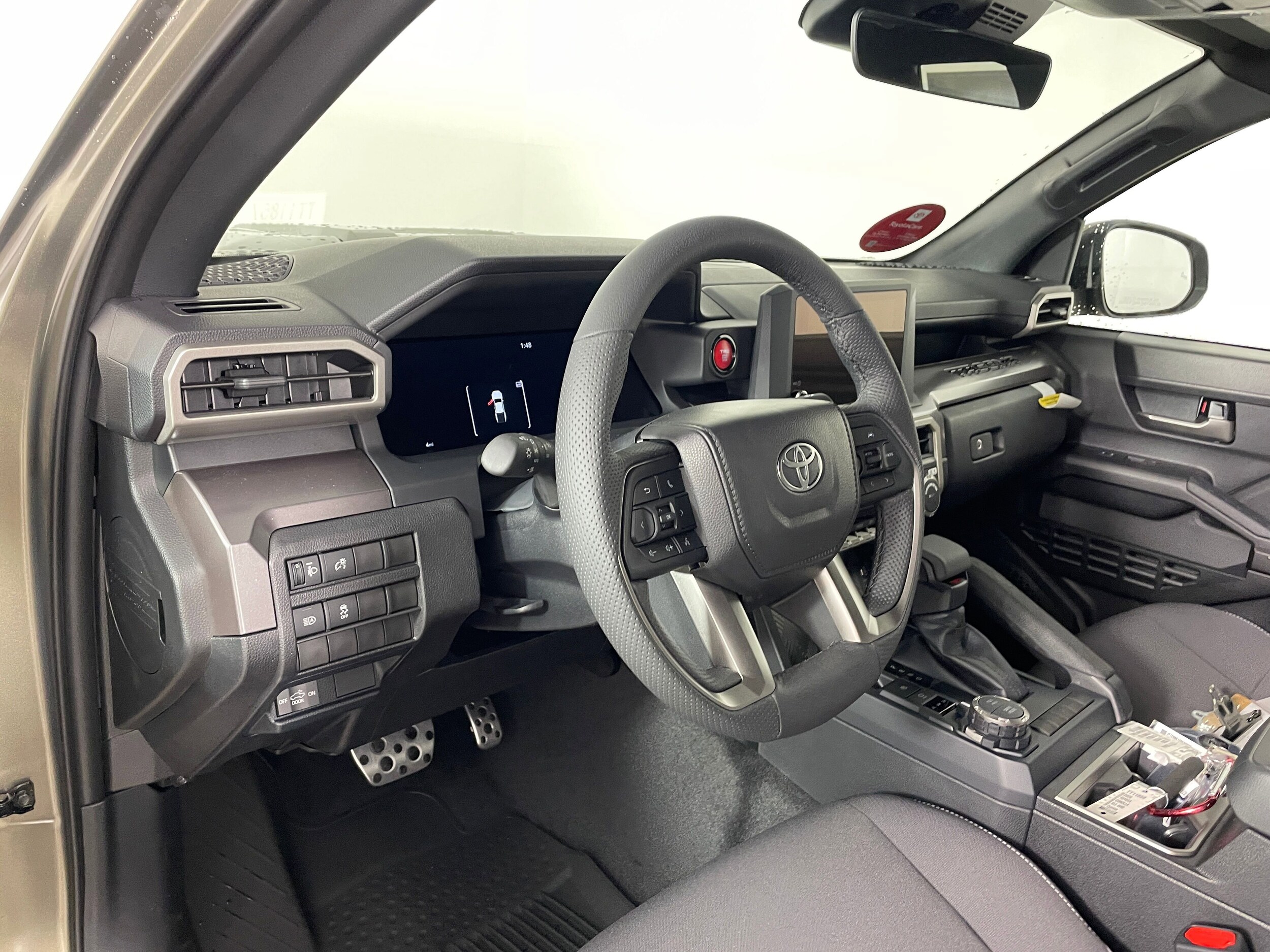 2025 Toyota Tacoma TRD Sport 4x4 Long Bed photo 2