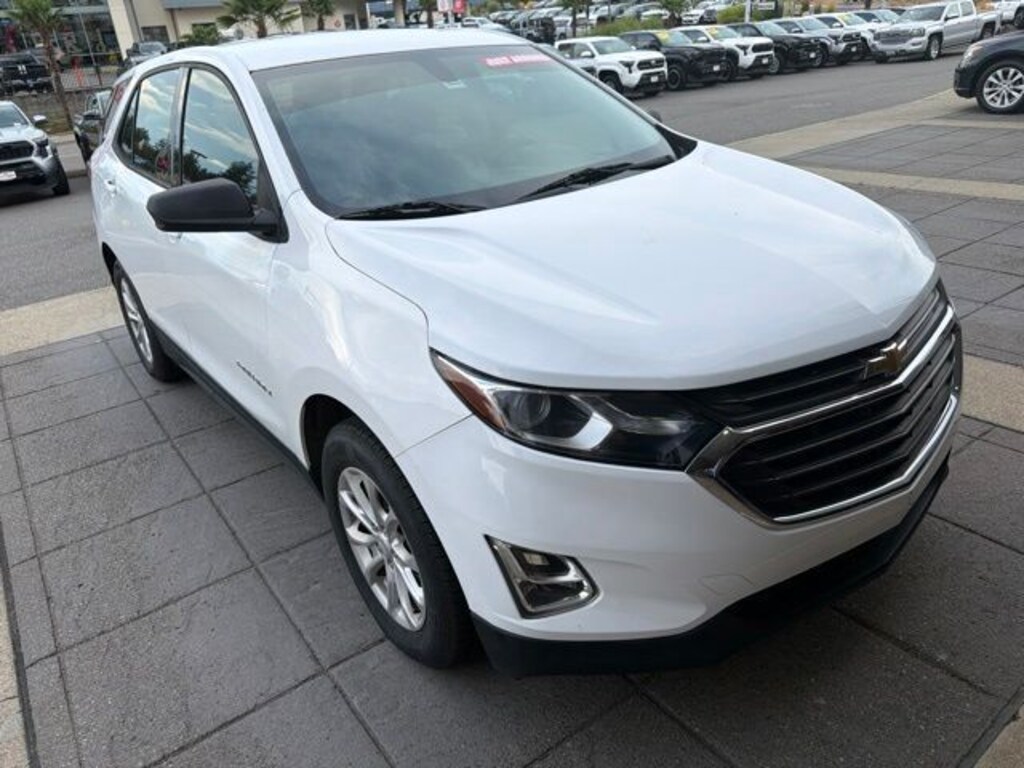 Used 2018 Chevrolet Equinox LS SUV