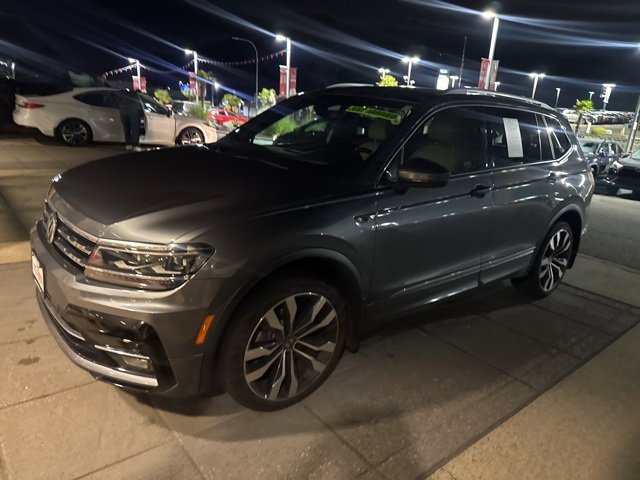 2020 Volkswagen Tiguan SEL Premium R-Line photo 4