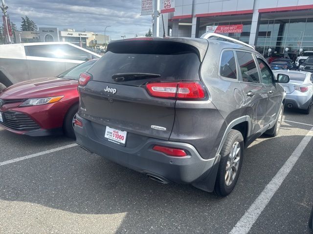 2016 Jeep Cherokee Latitude 4x4 photo 6