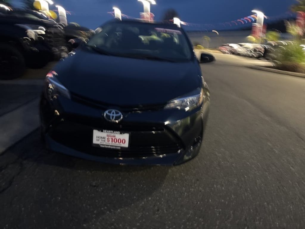 Used 2018 Toyota Corolla LE Sedan