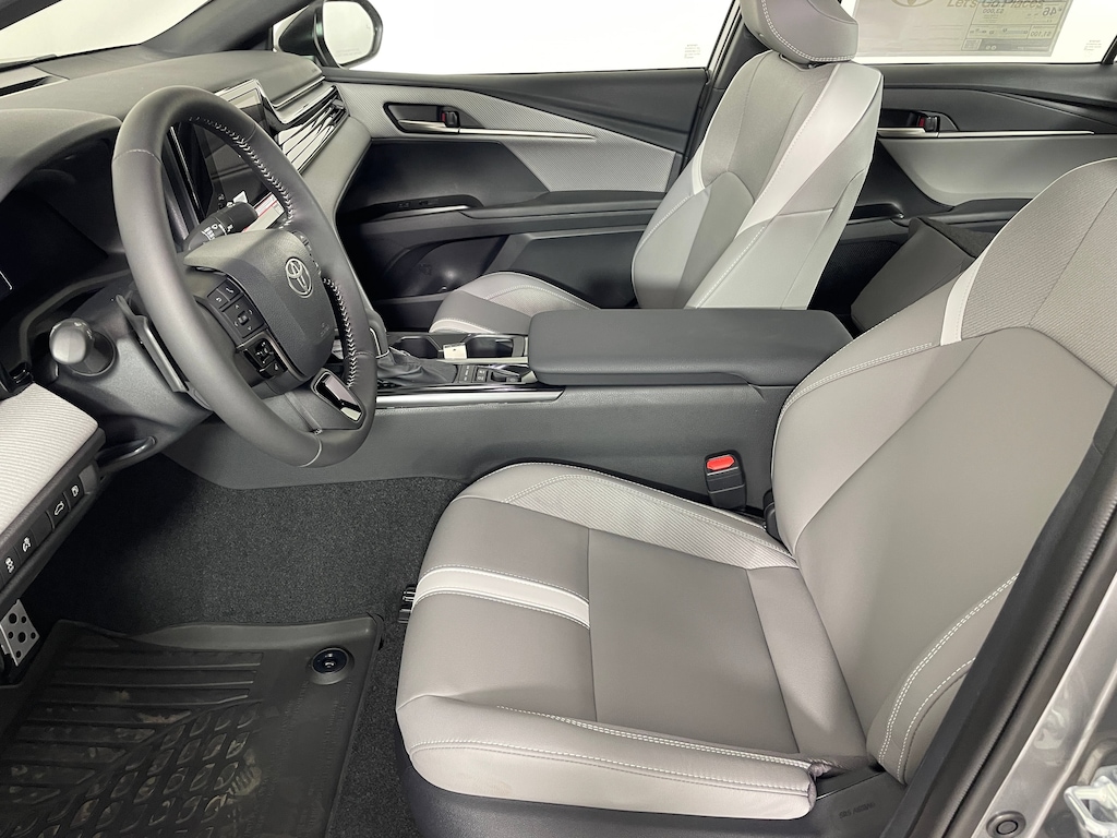 New 2026 Toyota Camry SE AWD Sedan