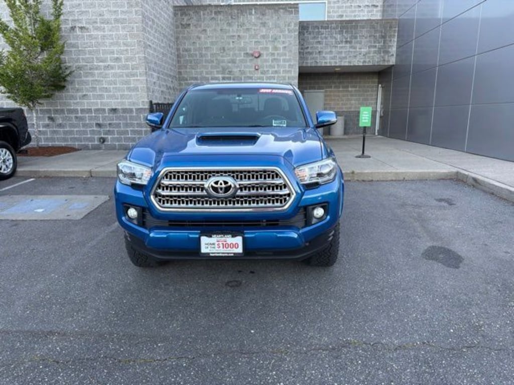 Used 2017 Toyota Tacoma TRD Sport V6 Truck Double Cab