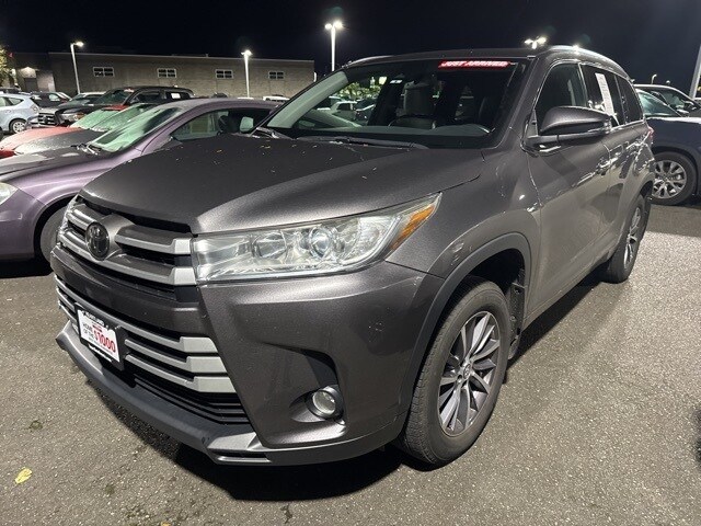 2018 Toyota Highlander XLE photo 2